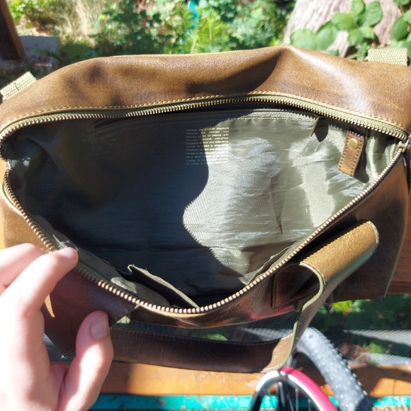 Matt & Nat| crossbody purse| brown| designer - Picture 3 of 3